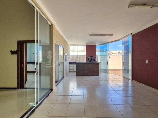 #100015 - Casa em condomínio para Locação em São José do Rio Preto - SP