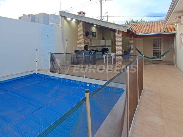 #100074 - Casa para Venda em São José do Rio Preto - SP