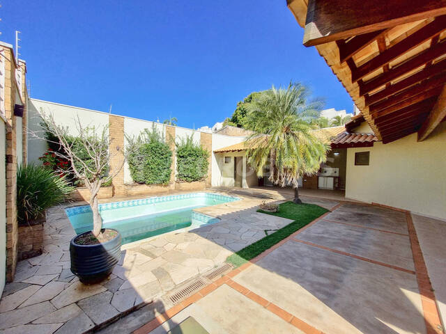 #100079 - Casa para Venda em São José do Rio Preto - SP