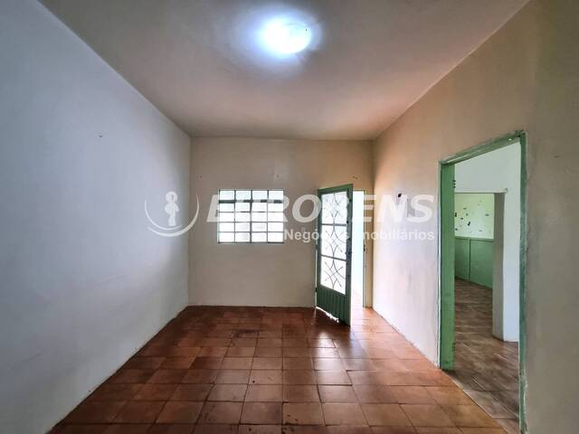 #100096 - Casa para Venda em São José do Rio Preto - SP