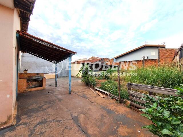 #100096 - Casa para Venda em São José do Rio Preto - SP