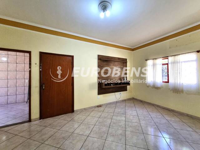#100098 - Casa para Venda em São José do Rio Preto - SP
