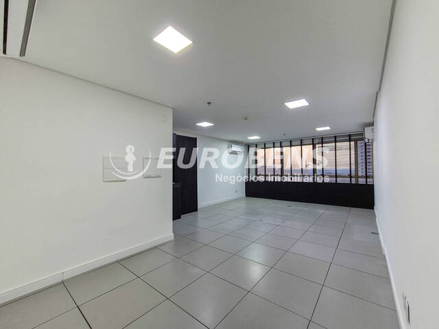#100122 - Sala para Locação em São José do Rio Preto - SP