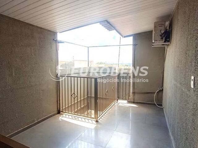 #100138 - Sobrado para Locação em São José do Rio Preto - SP