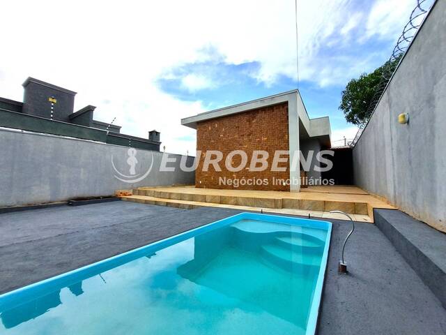 #100143 - Casa para Venda em São José do Rio Preto - SP